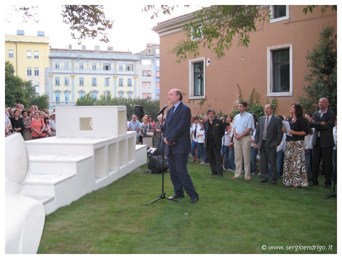 16 - Intervento di Sergio Moretti per il Rotary club di Porto San Giorgio